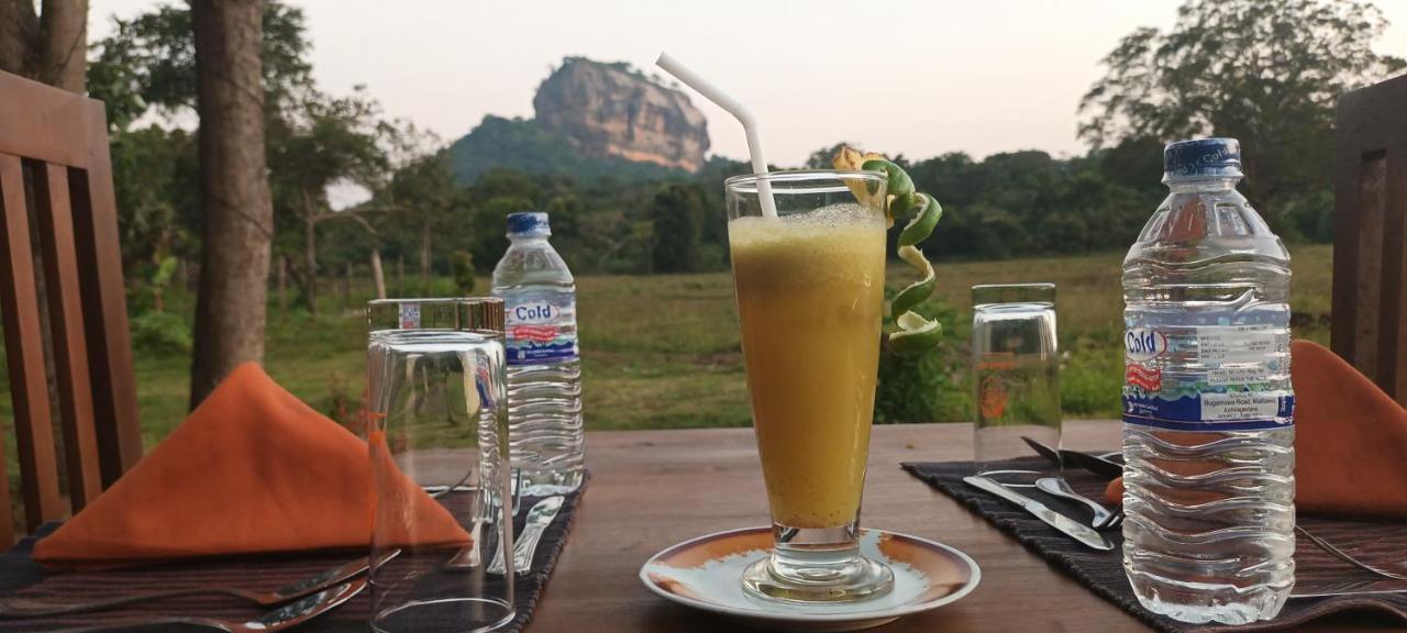 Sigiri Close-Up View Guest Sigiriya Eksteriør bilde