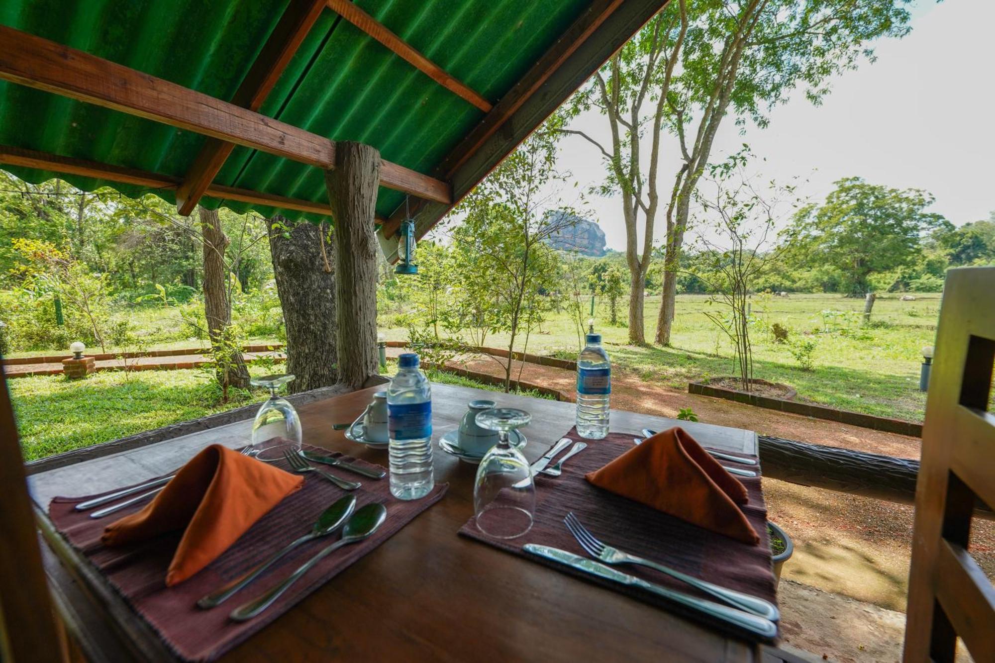 Sigiri Close-Up View Guest Sigiriya Eksteriør bilde