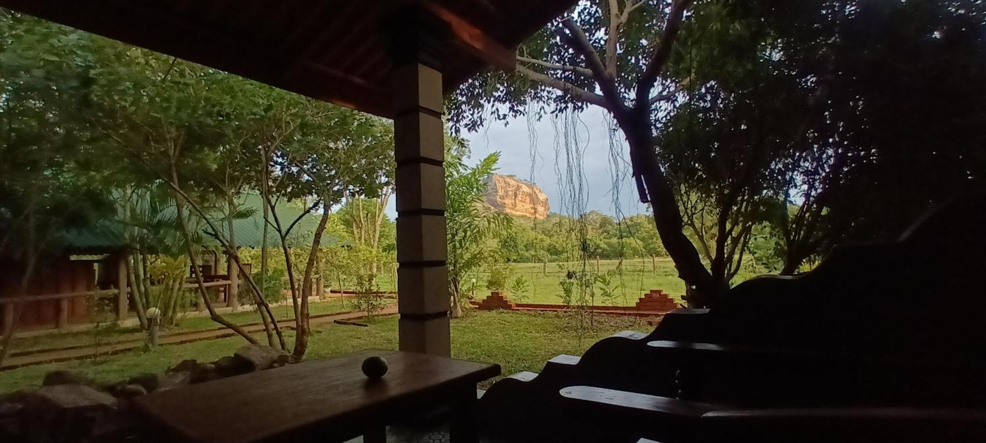 Sigiri Close-Up View Guest Sigiriya Eksteriør bilde